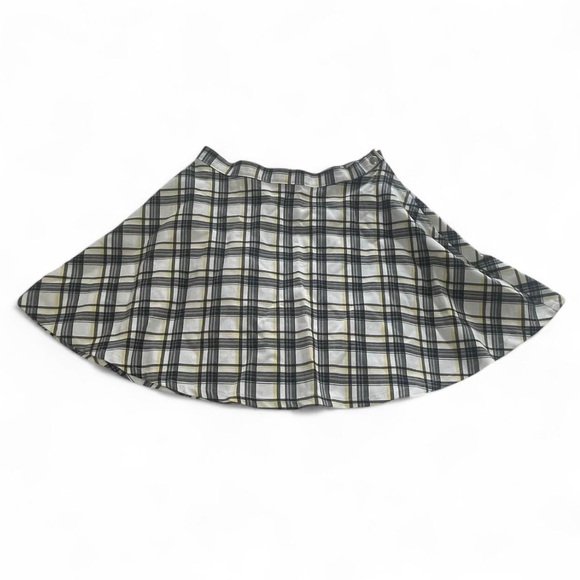 American Apparel Plaid Skirt - Picture 3 of 5